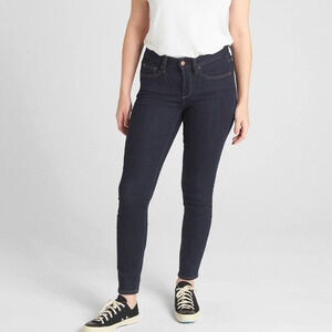 Gap Mid Rise Curvy True Skinny Jeans - 26 Long